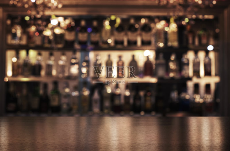 空荡荡的木质吧台正版图片素材