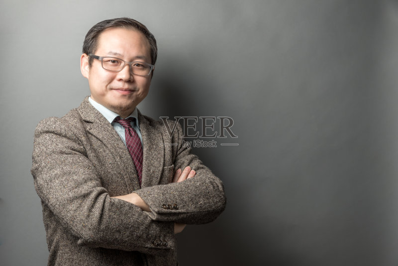 自信的中国商人正版图片素材