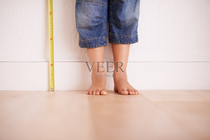 长在画面外面正版图片素材