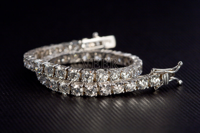 钻石网球手链照片正版图片素材