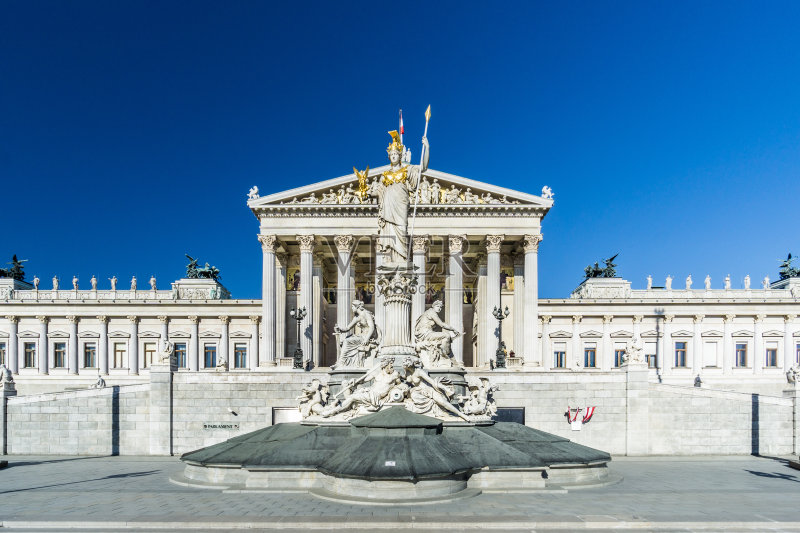 维也纳风景系列，奥地利议会清澈蔚蓝的天空无人正版图片素材