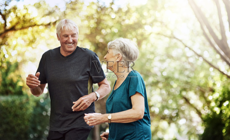 健身会自动让他们进入最佳状态正版图片素材