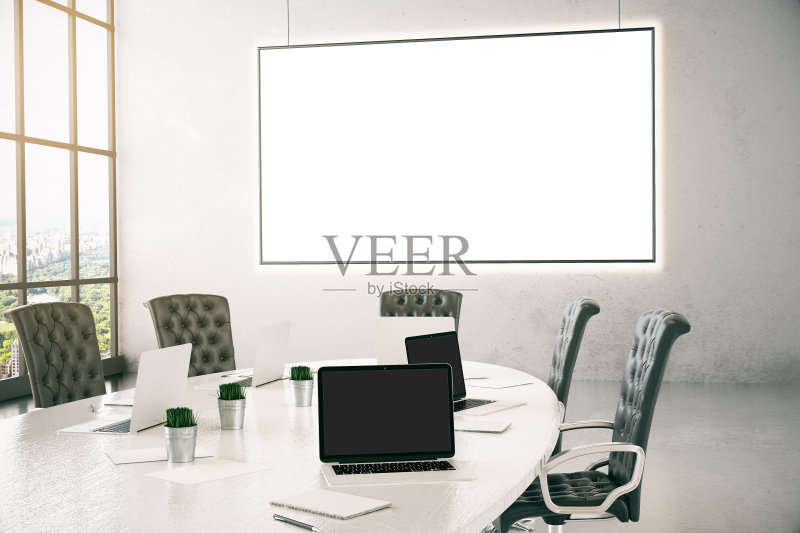 有广告牌的会议室正版图片素材