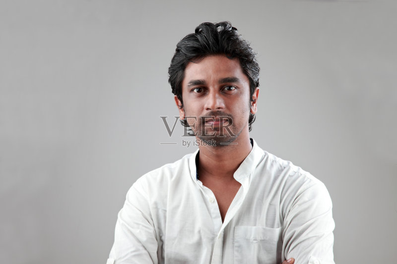 一个年轻人的肖像正版图片素材