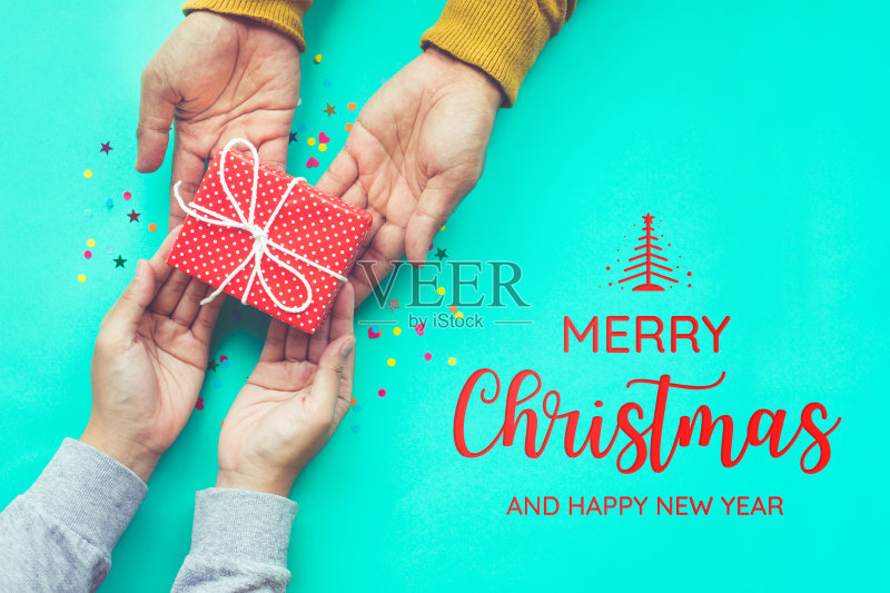 圣诞快乐，男送女礼物正版图片素材