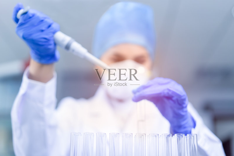 实验室里的女科学家正版图片素材