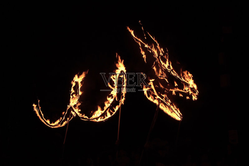 火龙剪影正版图片素材