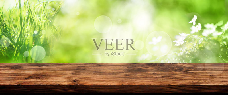 冬天的静物灯正版图片素材