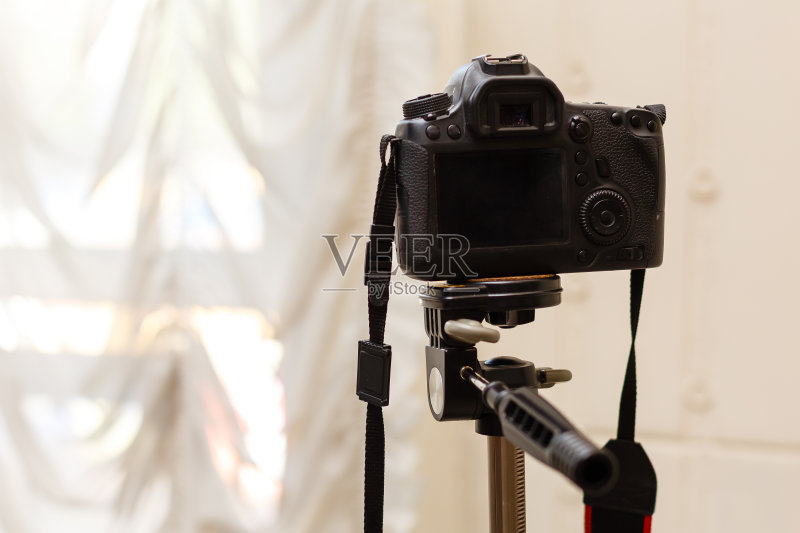 摄影工作室配有专业灯光设备拍摄正版图片素材