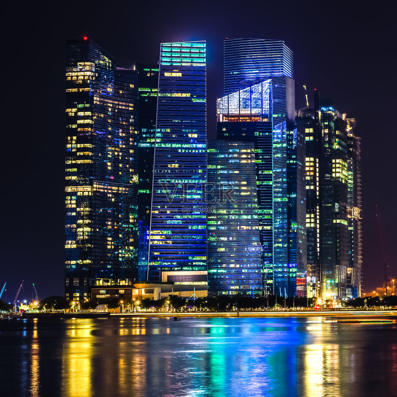 灯光城市的夜晚，新加坡，滨海湾，灯光正版图片素材