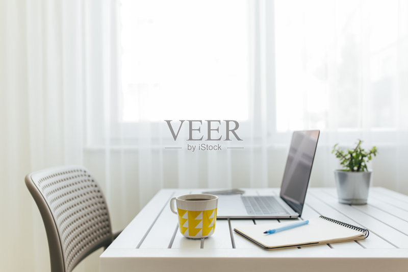 欢迎来到我的家庭办公室正版图片素材