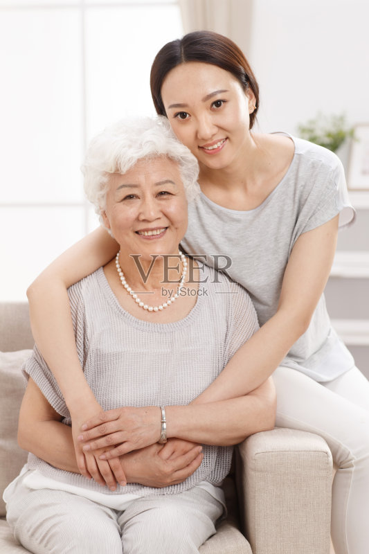 幸福快乐的母女正版图片素材
