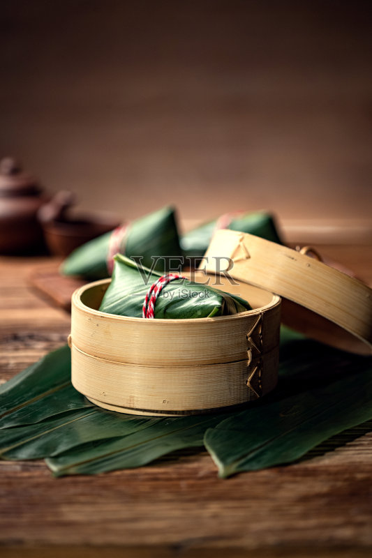笼屉里的粽子正版图片素材